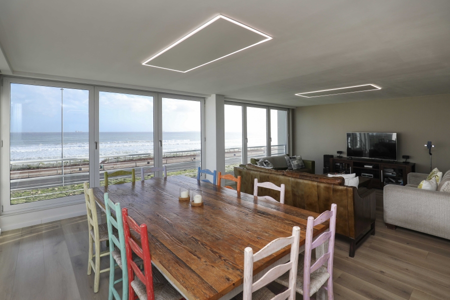 3 Bedroom Property for Sale in Beachfront Western Cape